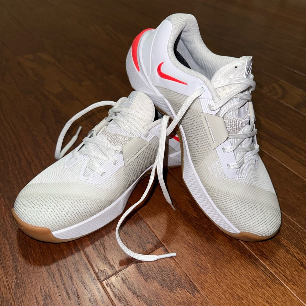 🔥NIKE|Custom Womens Brand New Gum Drop White and Pink NWT Metcon 10s